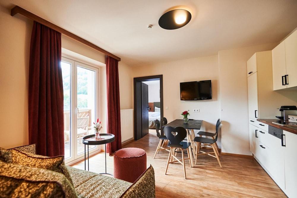 Evi Apartments Susi