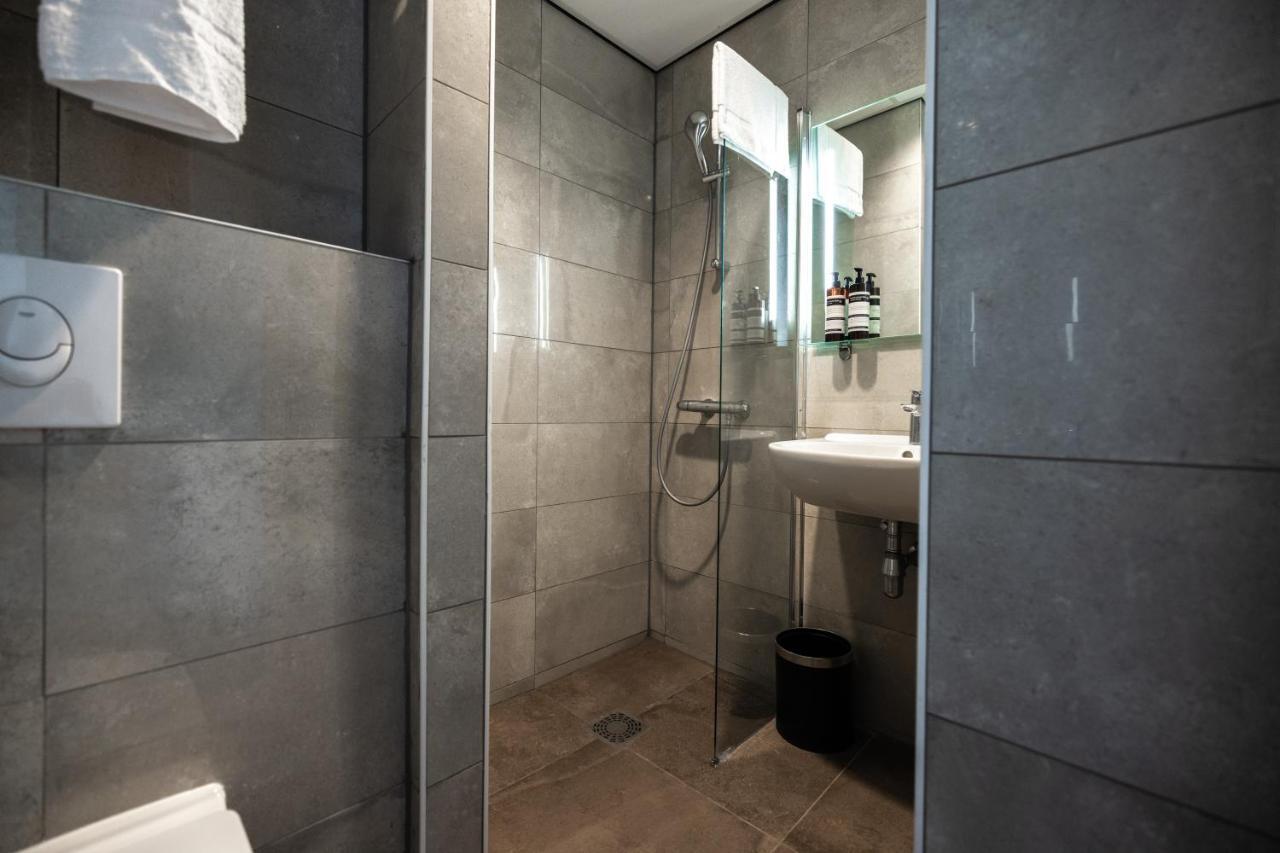 Hotelux Amsterdam Airport Hotel