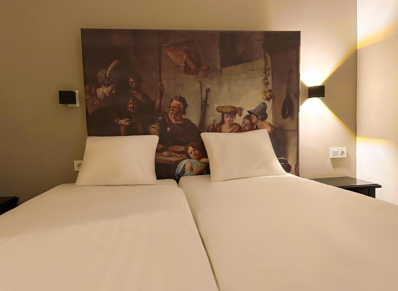Hotelux Amsterdam Airport Hotel