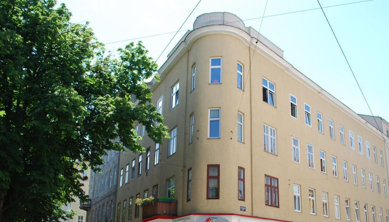 Apartments Heine