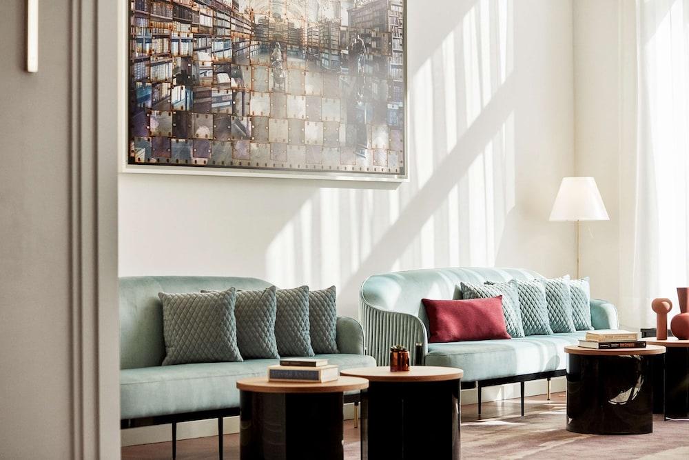 Andaz Prague