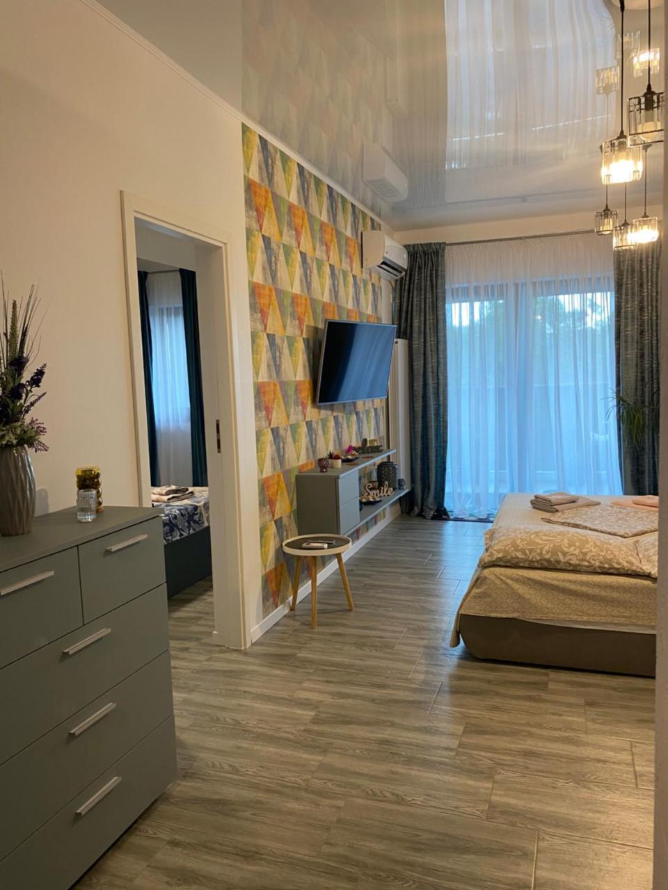 Elysse Sunrise Apartment