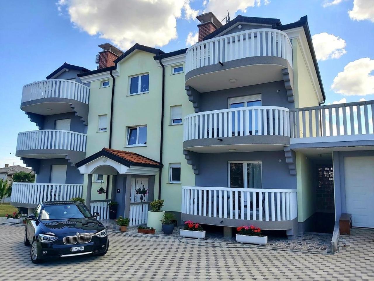 Ferienwohnungen Barbic