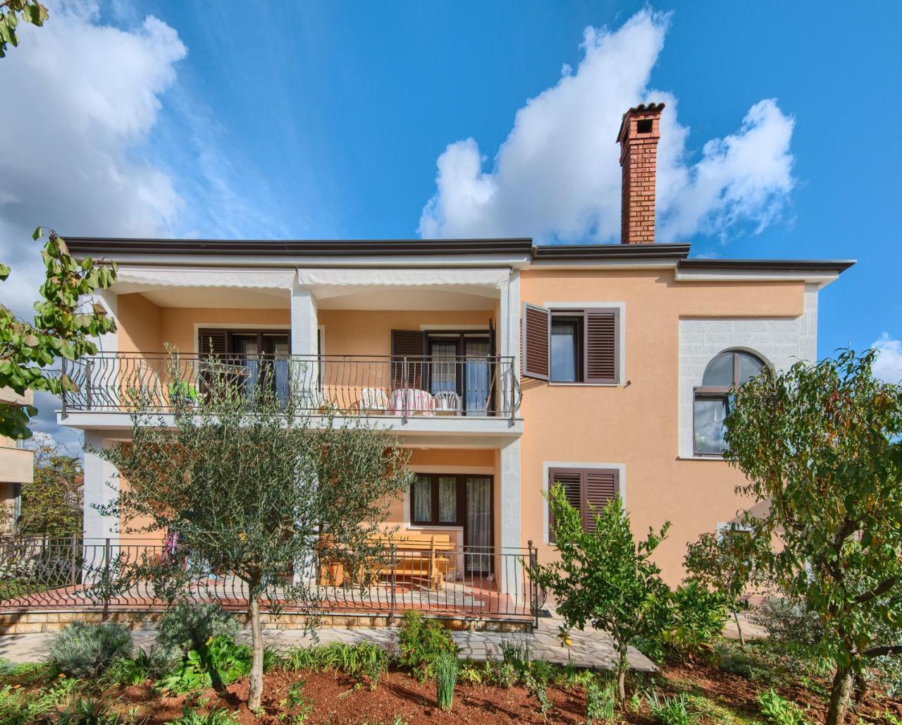 Apartments Vera Savic