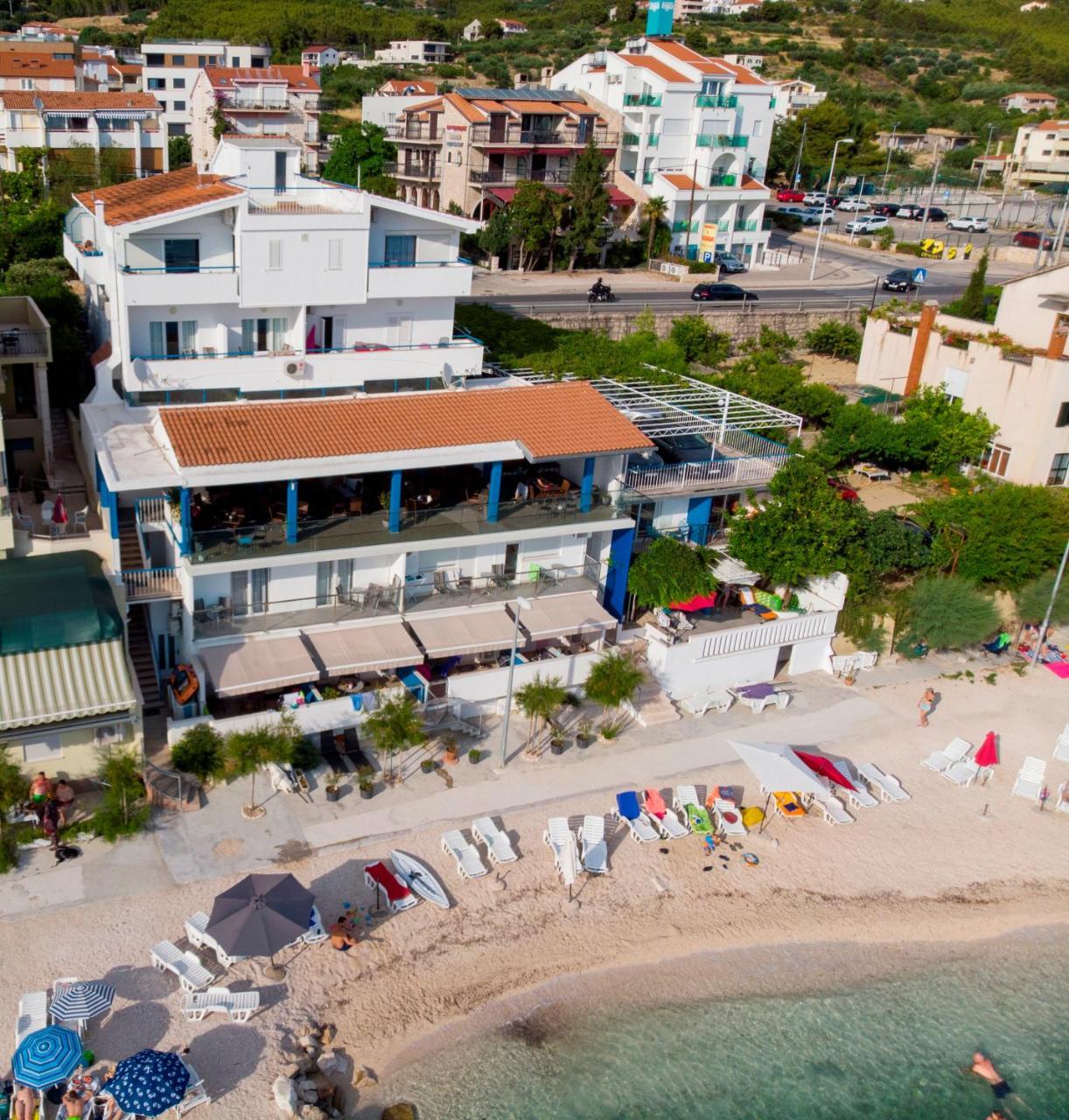 Beachfront Apartments Zanic