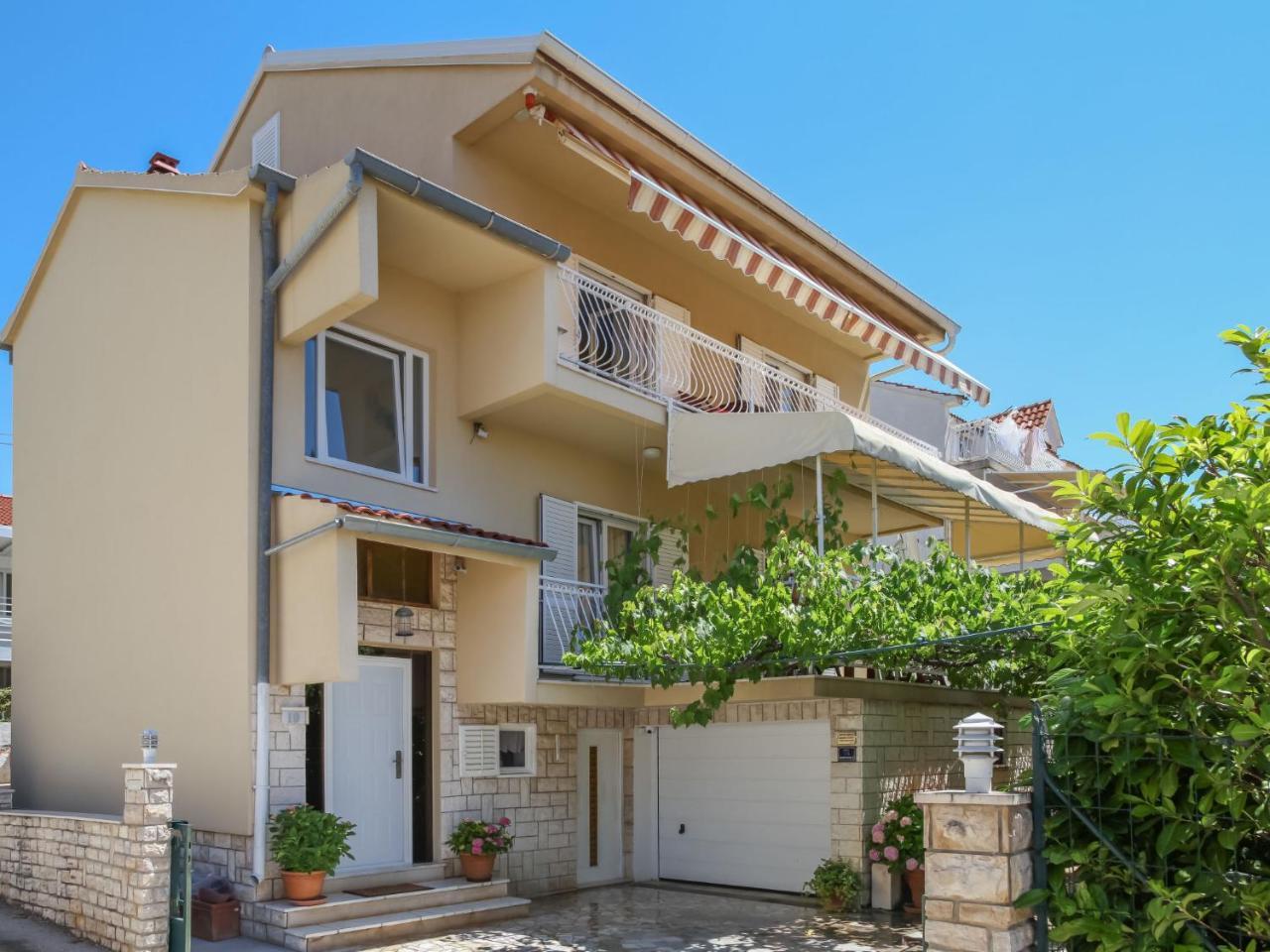 Holiday Home Nikica by Interhome