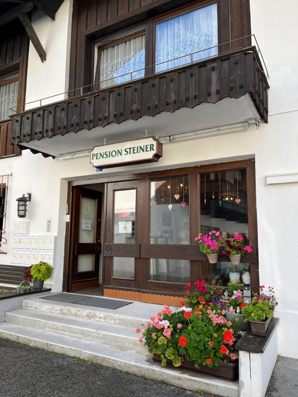 Pension Steiner, 6143 Matrei Am Brenner, Brennerstr 18b!check-in Between 15 - 21 O'clock!! No Breakf