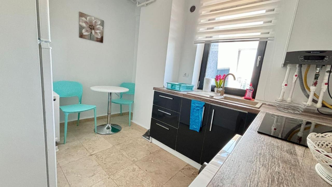 North Club Apartments Ii