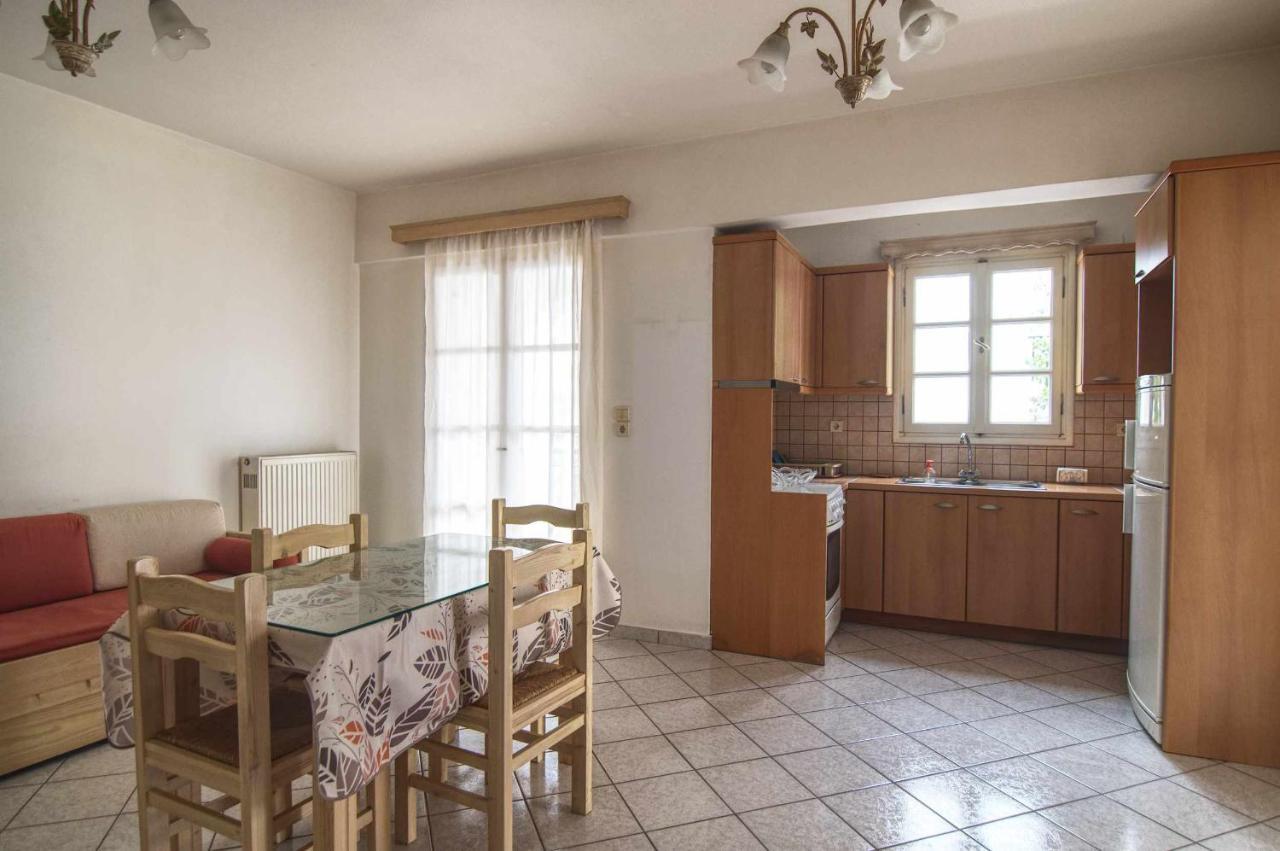 Anastasia's Place In Naxos Chora