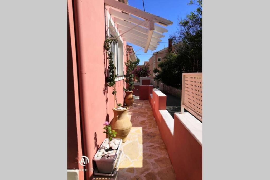 Lefko's House Contemporary, Fully Renovated House