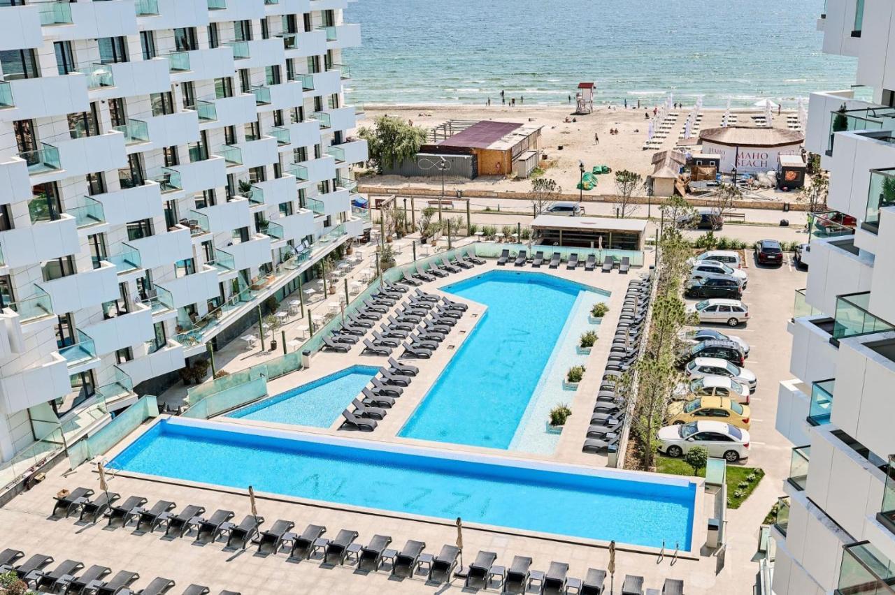 Newvision Apartment In Infinity Beach Resort Parking