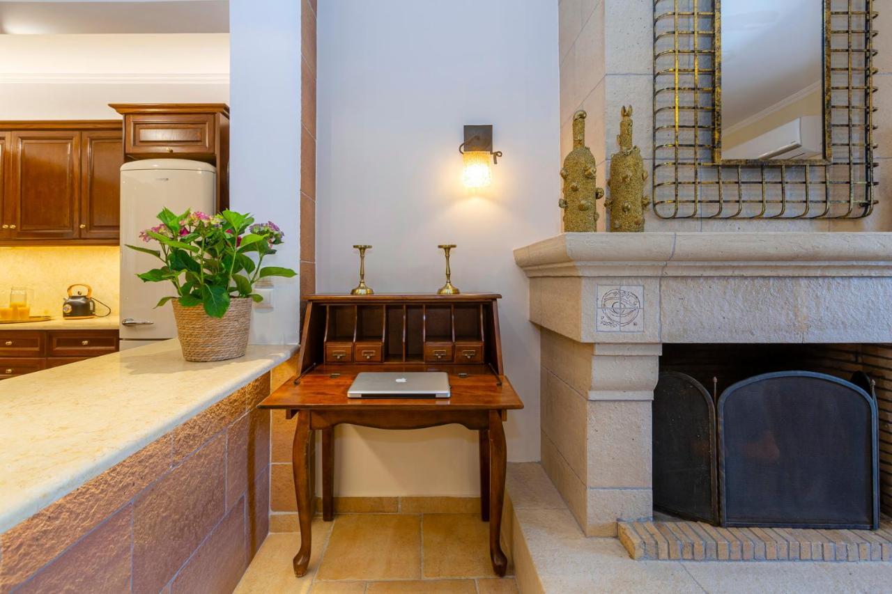 Solaris Methea Deluxe Suites