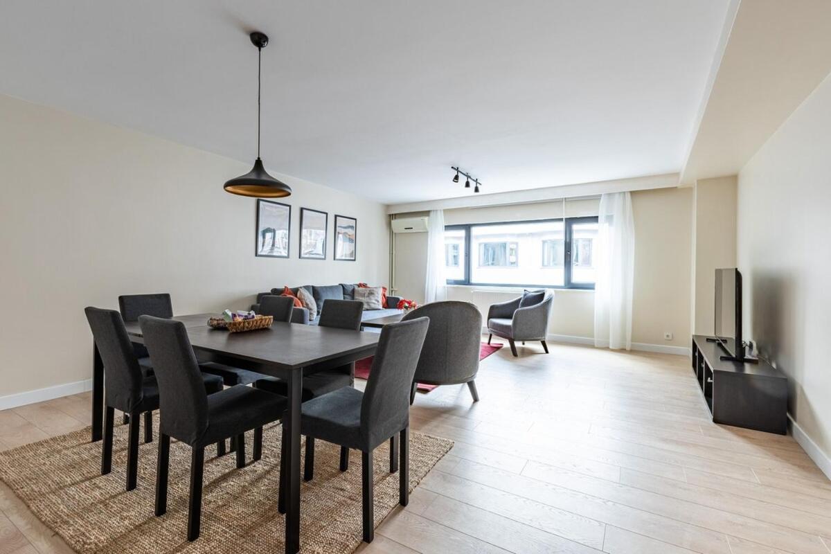 Brand New Modern Prime 2bd1bath Cozy Home! #244