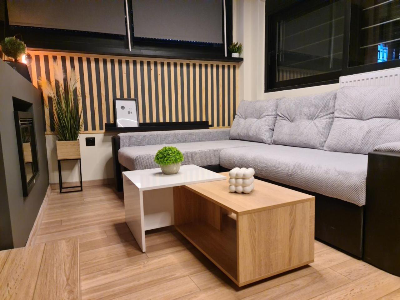 Jk Luxury Old Town Apartment