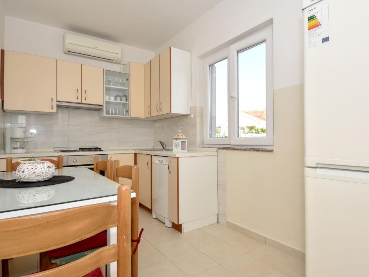 Holiday Home Irma by Interhome