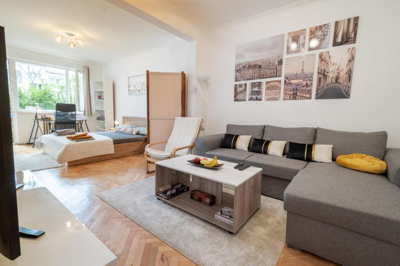Vivid Condo In The Heart Of Sofia With Free Parking & Ac