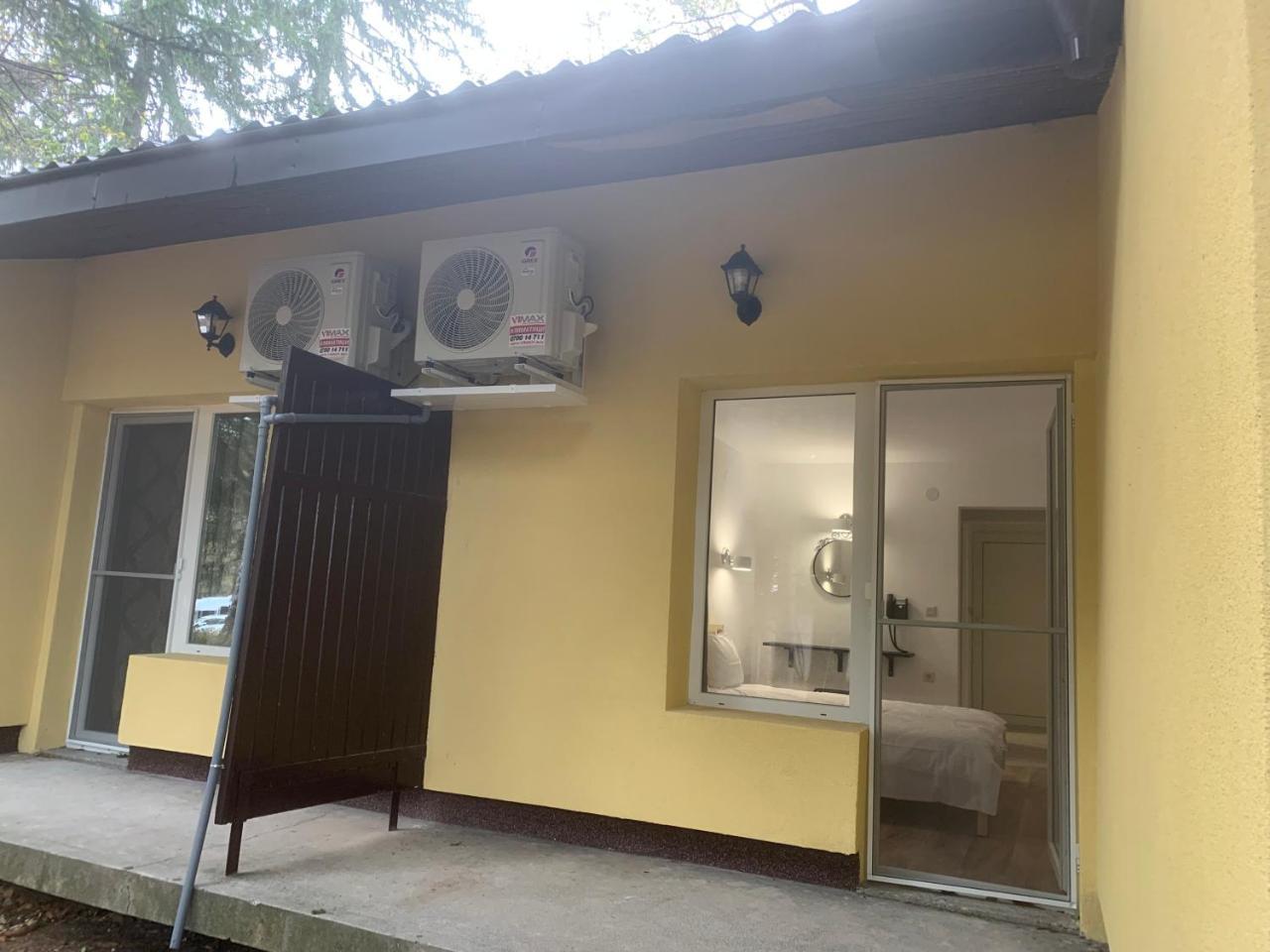 Motel Tihiq Kyt