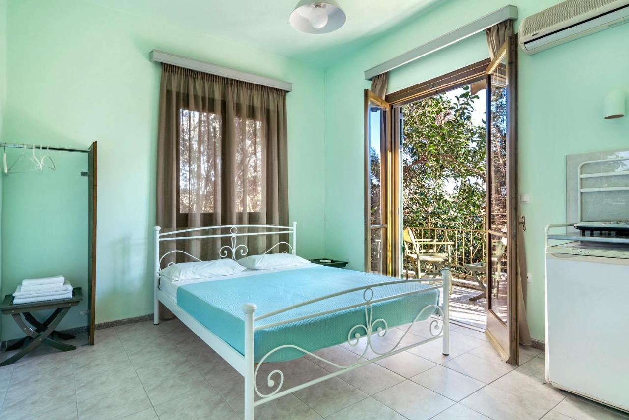 Old Boat Double Studio 4