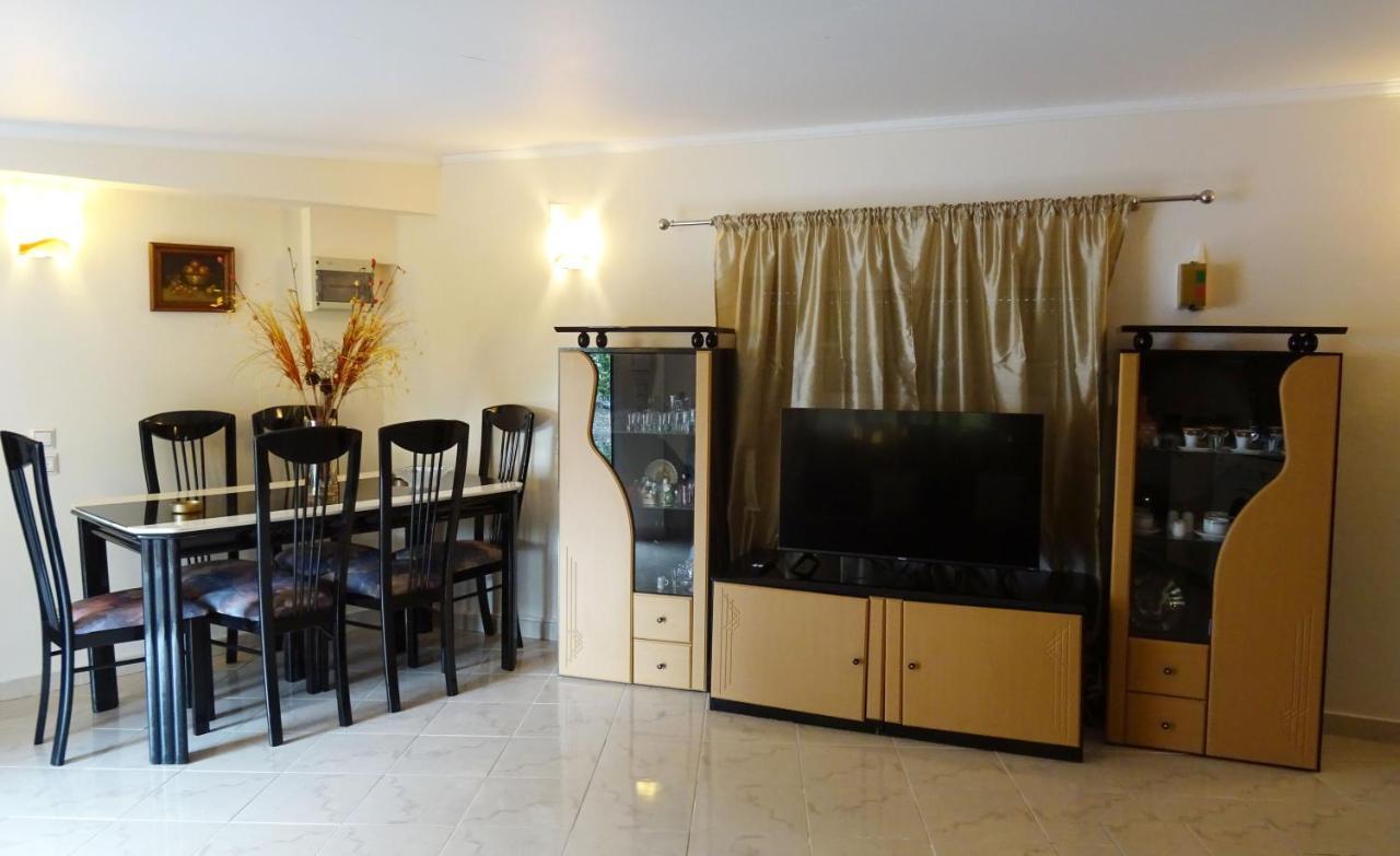 Nadia's House 1