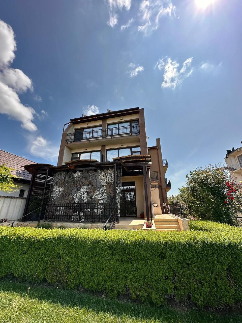 Pensiunea Dea House