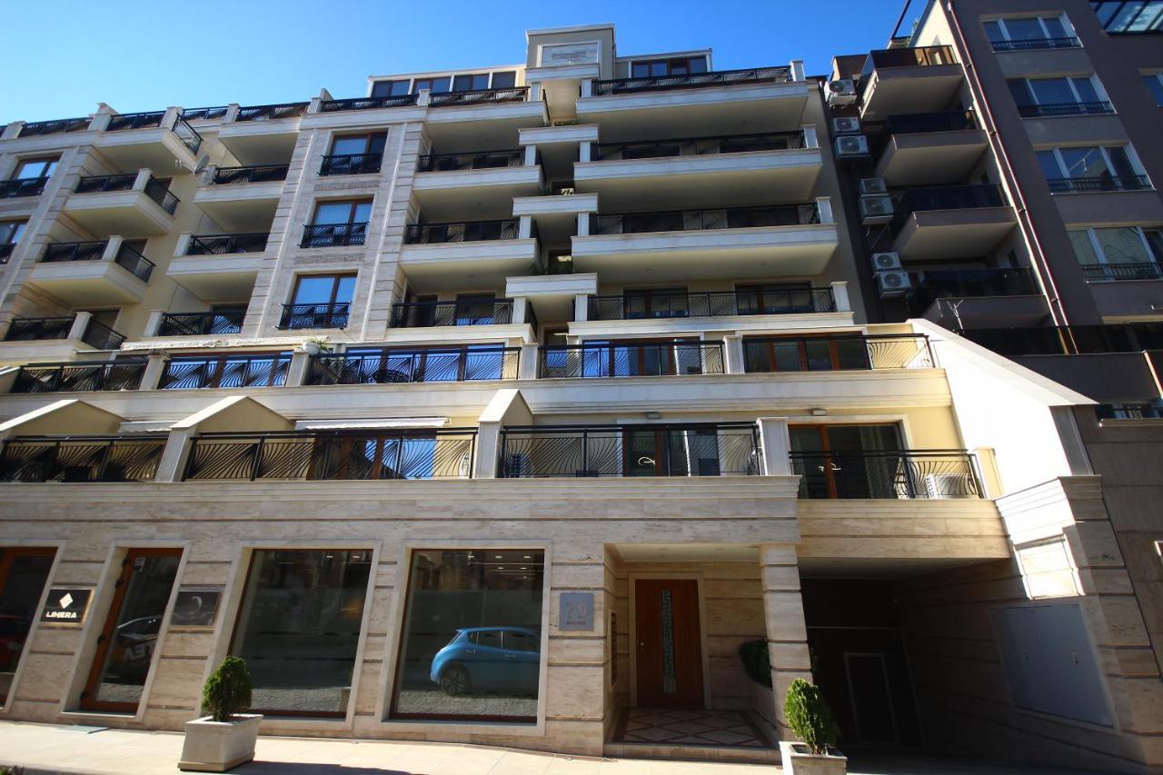 Sofia Central Luxury Apartment 2b With Parking