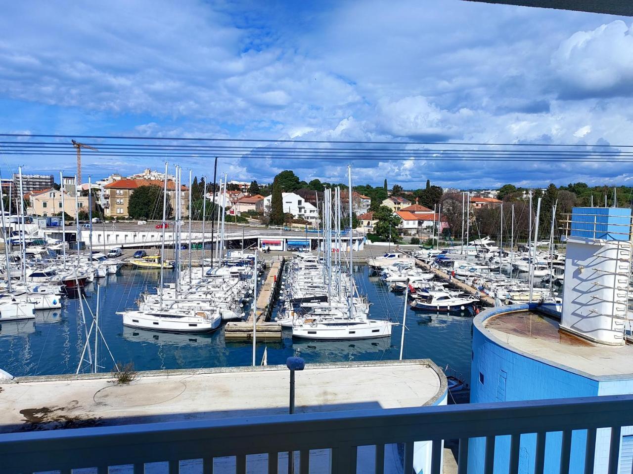 Apartment Marina View
