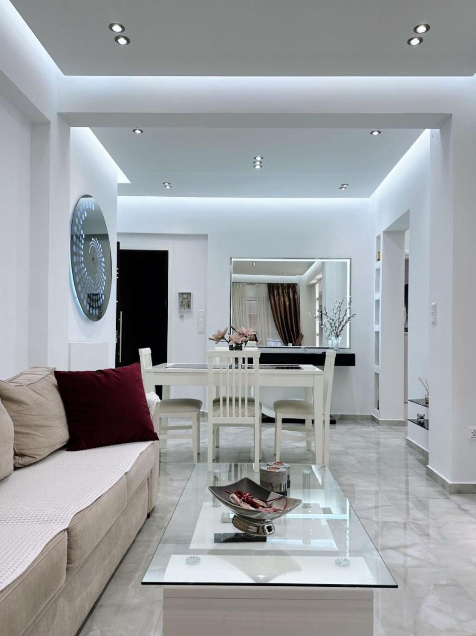 Walk Into Dream Of Acropolis 1