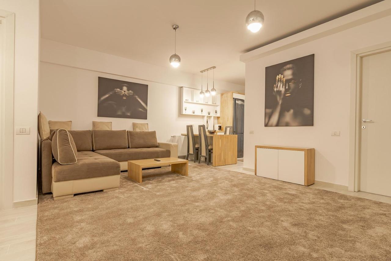 Luxury Apartment Near To The Old Town With Free Parking by Mm Apartments