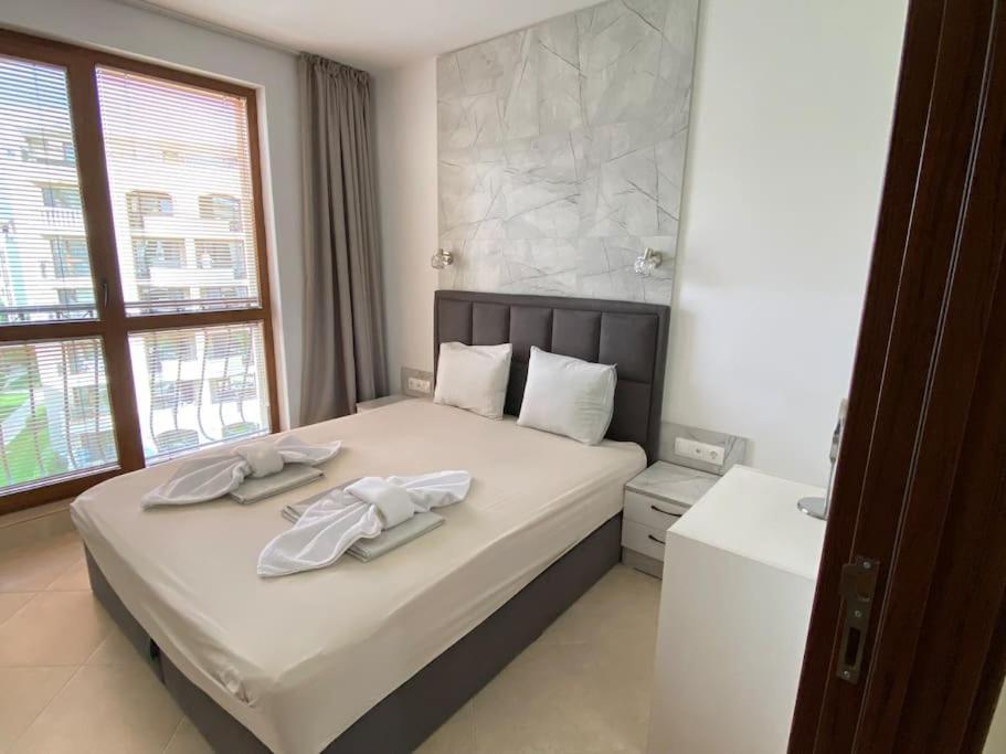 Cascadas New Luxury Apartment