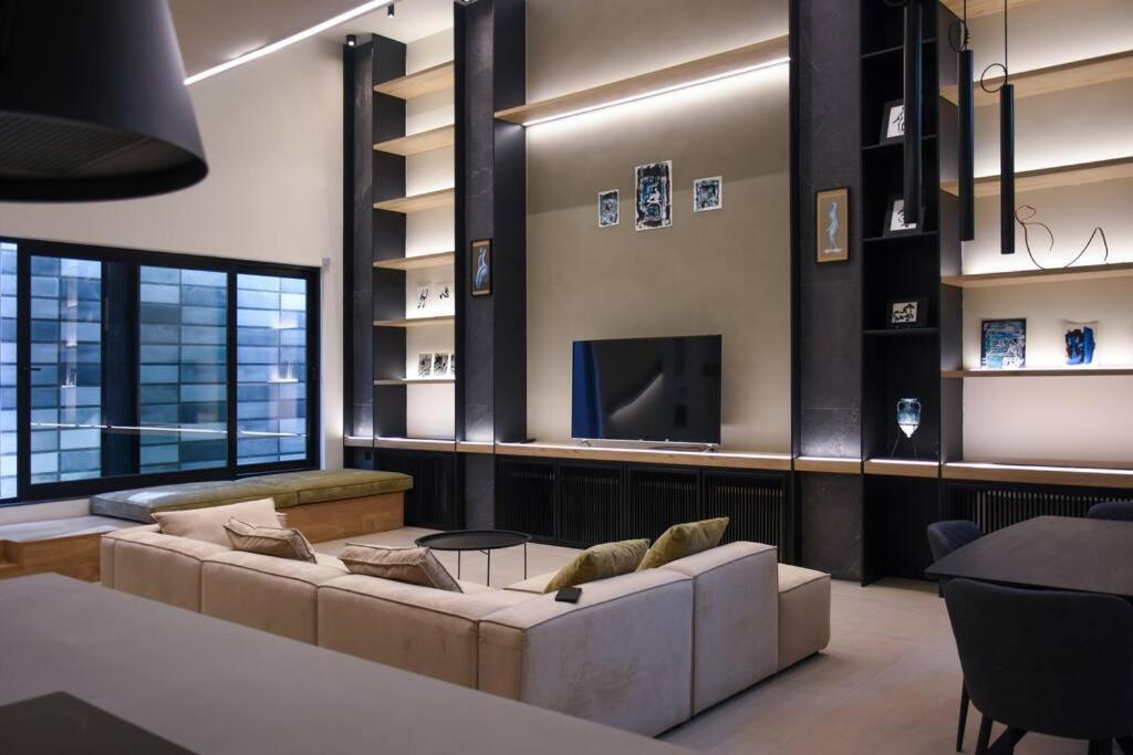 Urban Escape: A Trendsetting Getaway In Athens