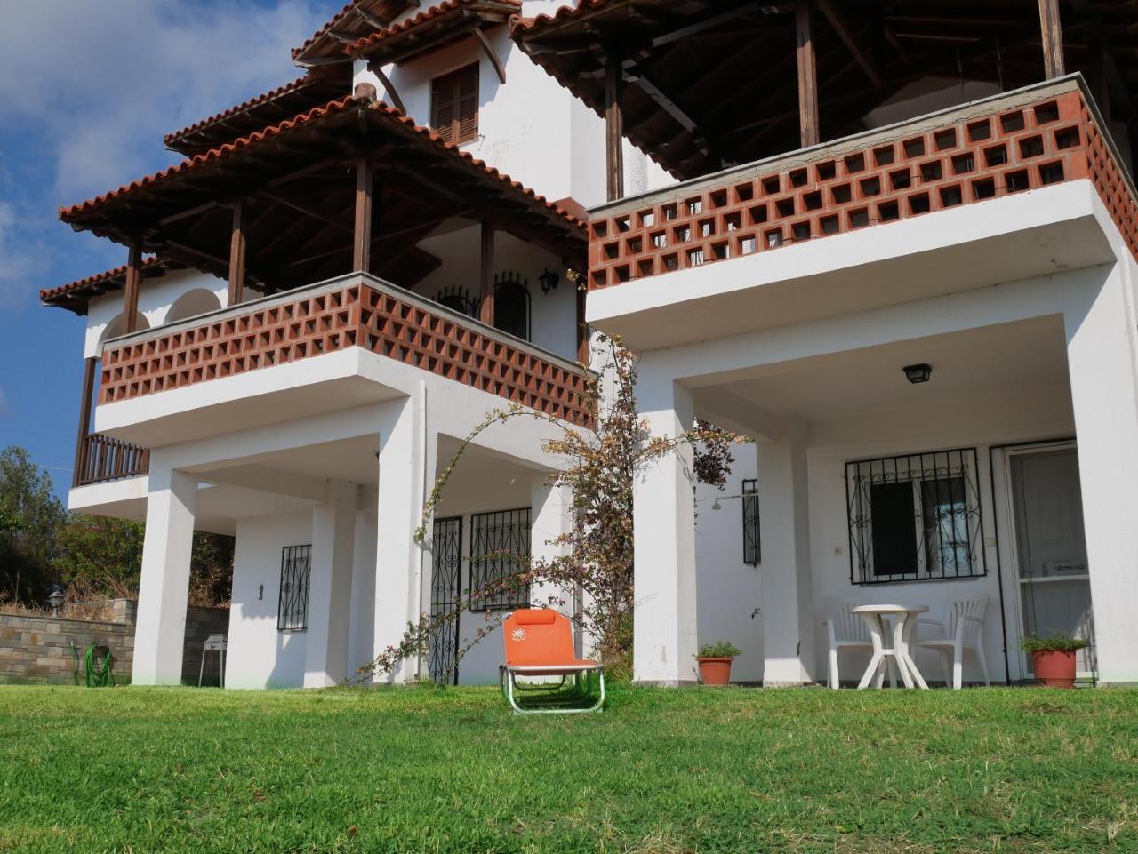 Paradiso Apartments With Sea View