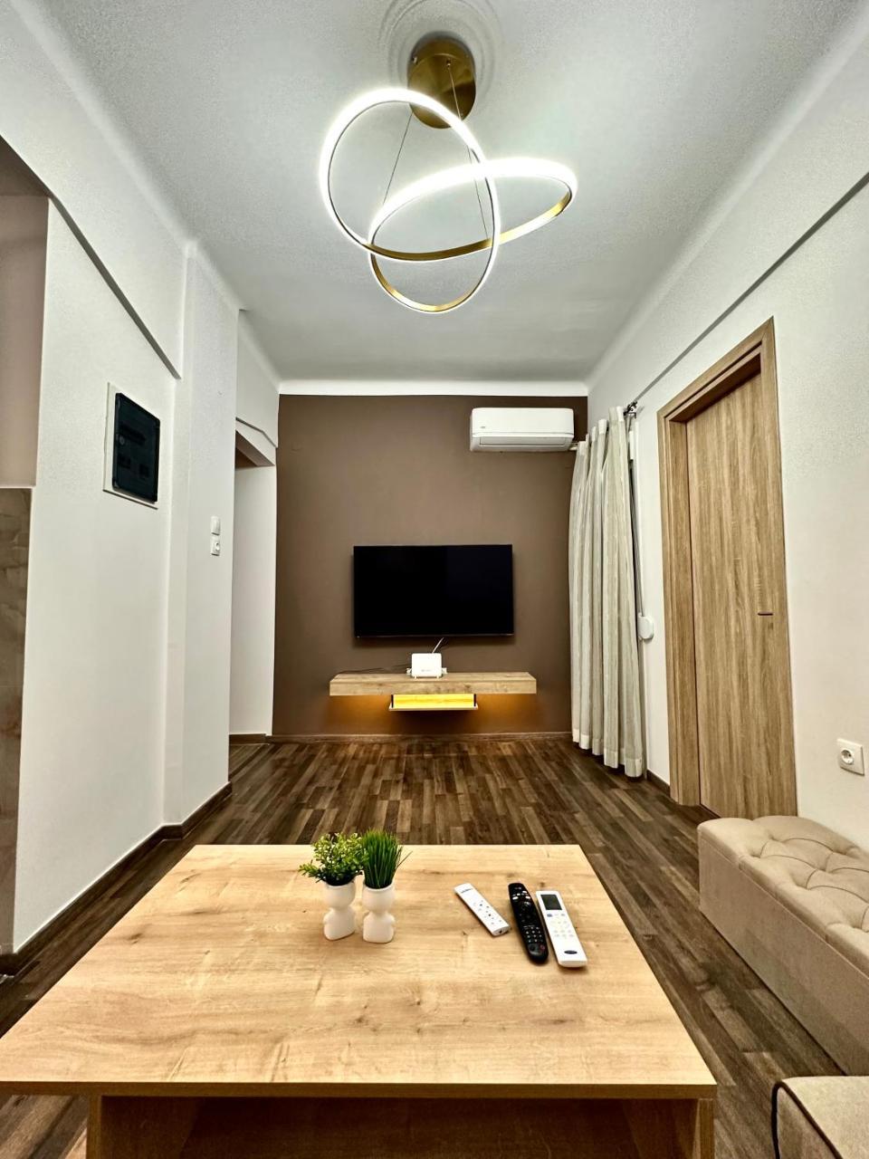 The A & D Urban Central Retreat