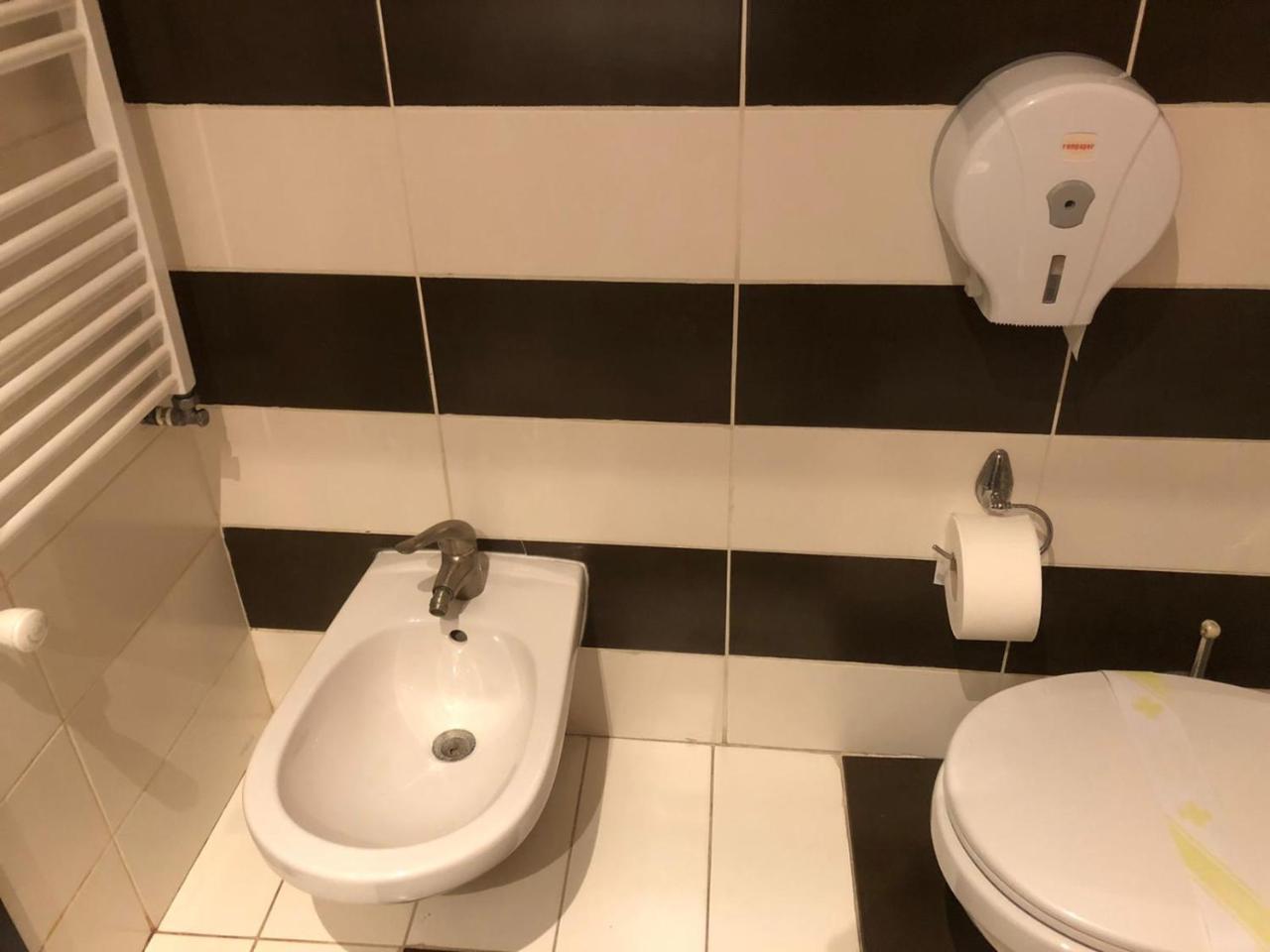 HOTEL AQUA.