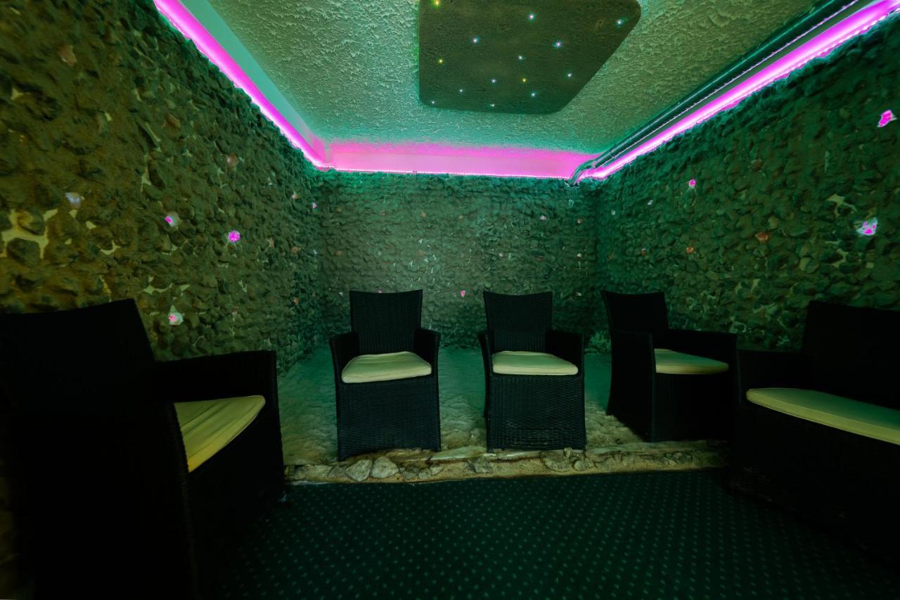HOTEL AQUA.