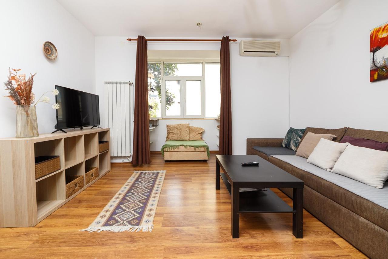 Colorapartments Bratianu44 Boulevard