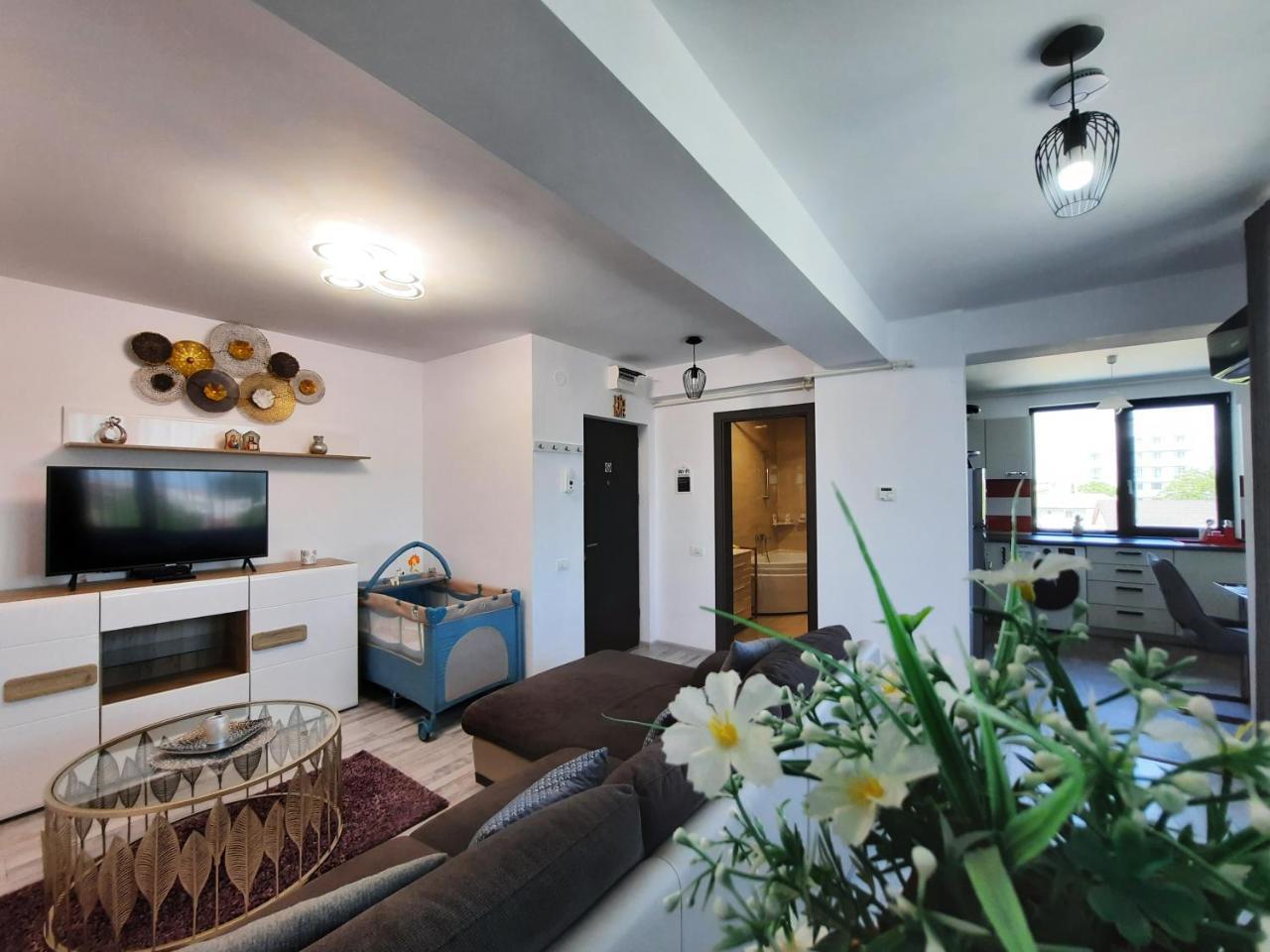 Mamaia Apartament Familia & Copilul