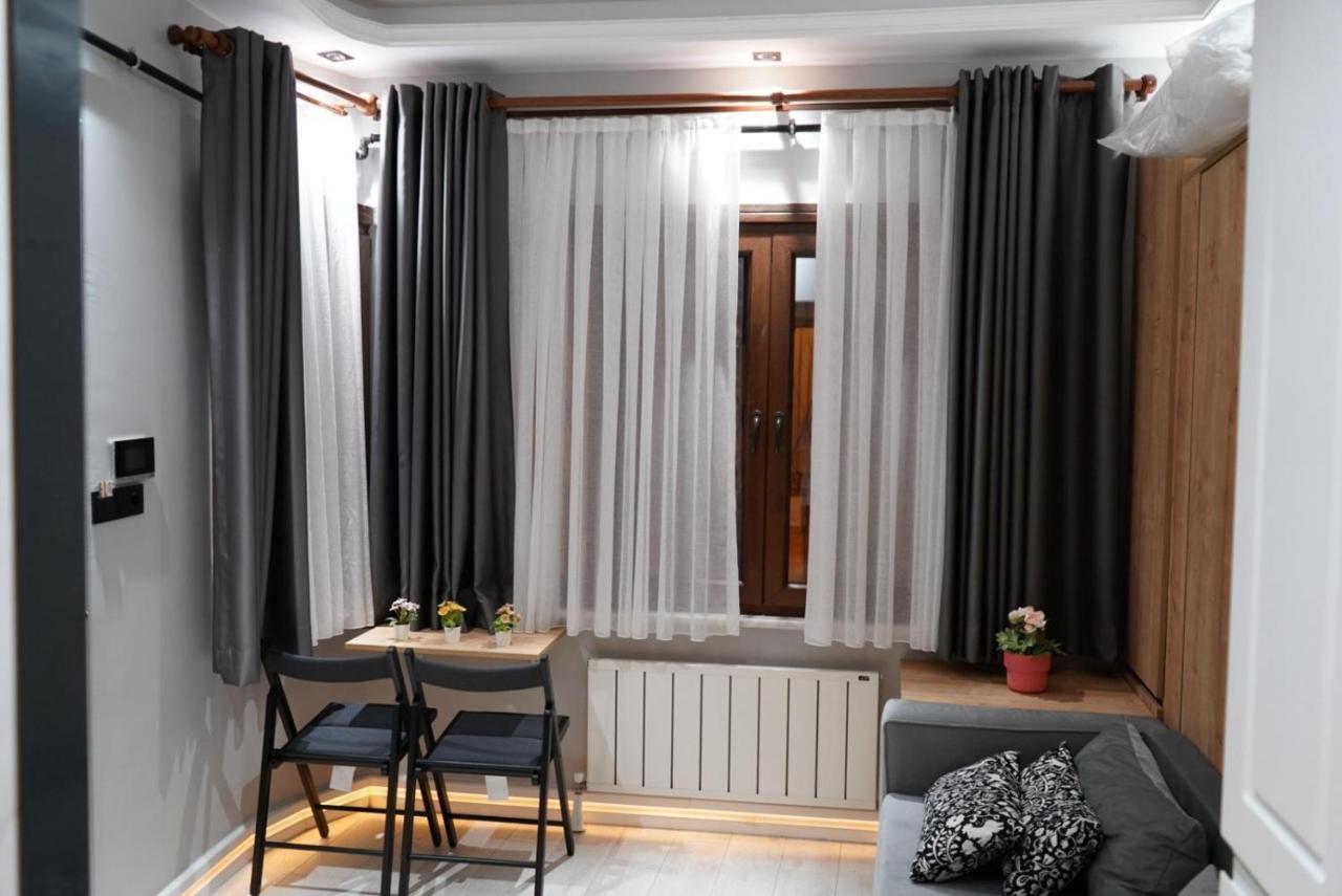 Adgsuites