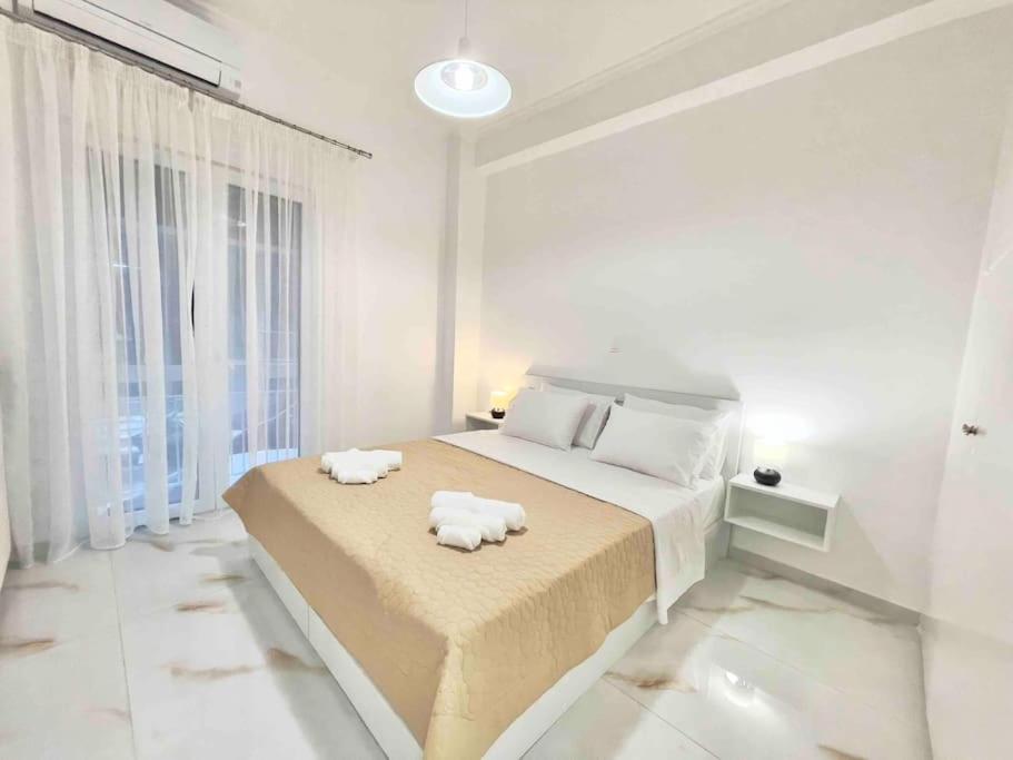 The Flat Athens Apartment Next To The Metro