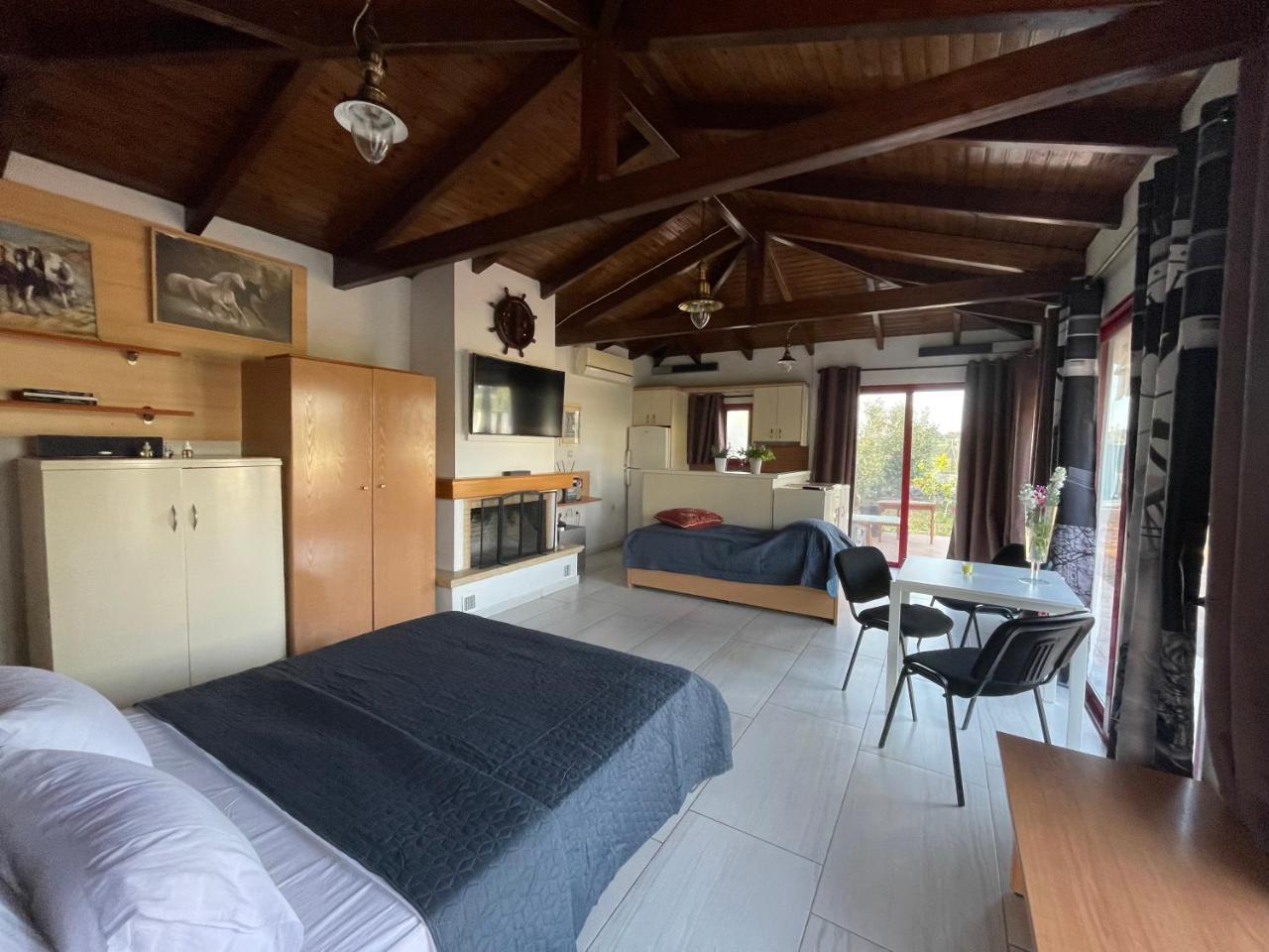 Country Lux Apartment Near Airport
