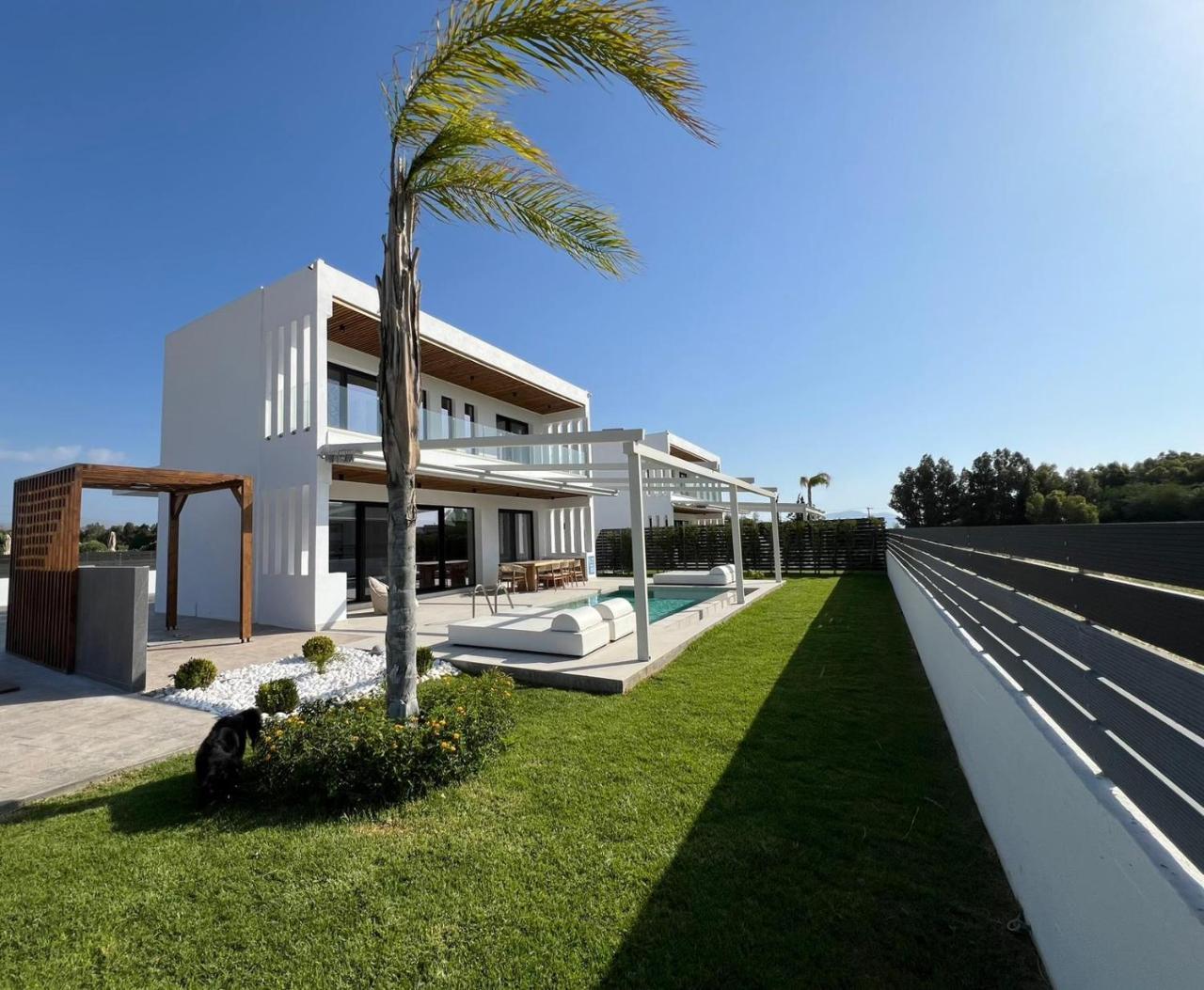 D & R Boutique Villas R