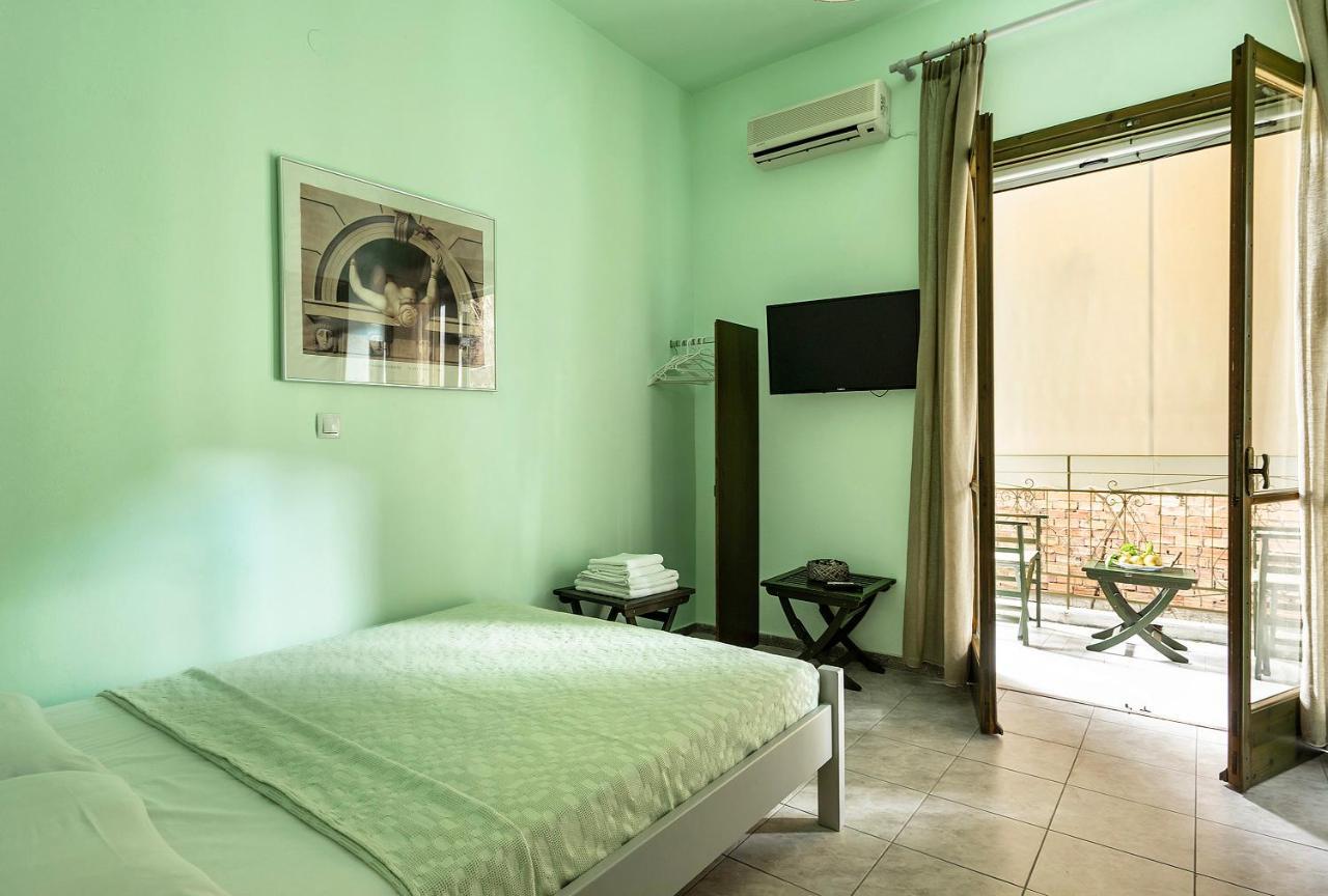 Old Boat Double Studio 2