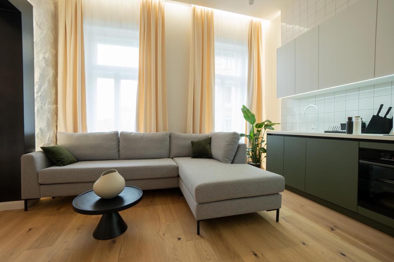 Brand-new 2-room Apartment With A King Size Bed