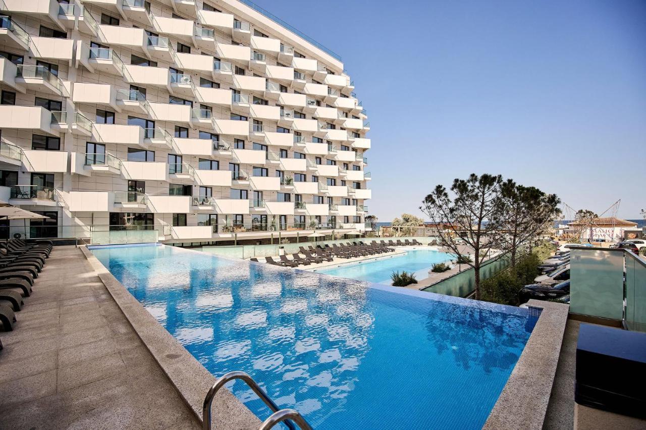 Sand Apartment Spa & Pool In Infinity Beach Resort Parking