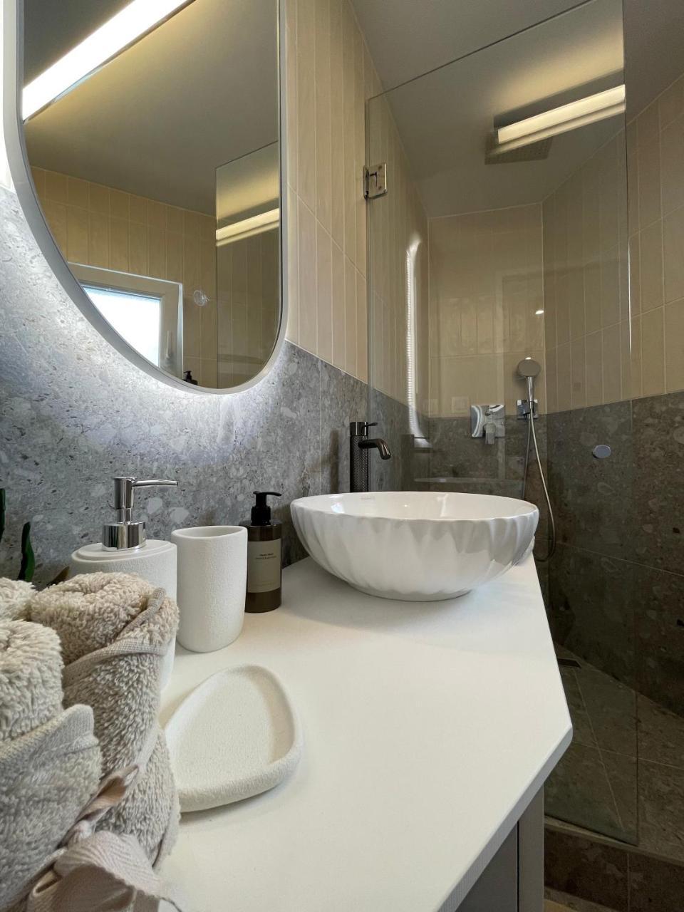 Studio Apartment Saint Luke Old Town Split