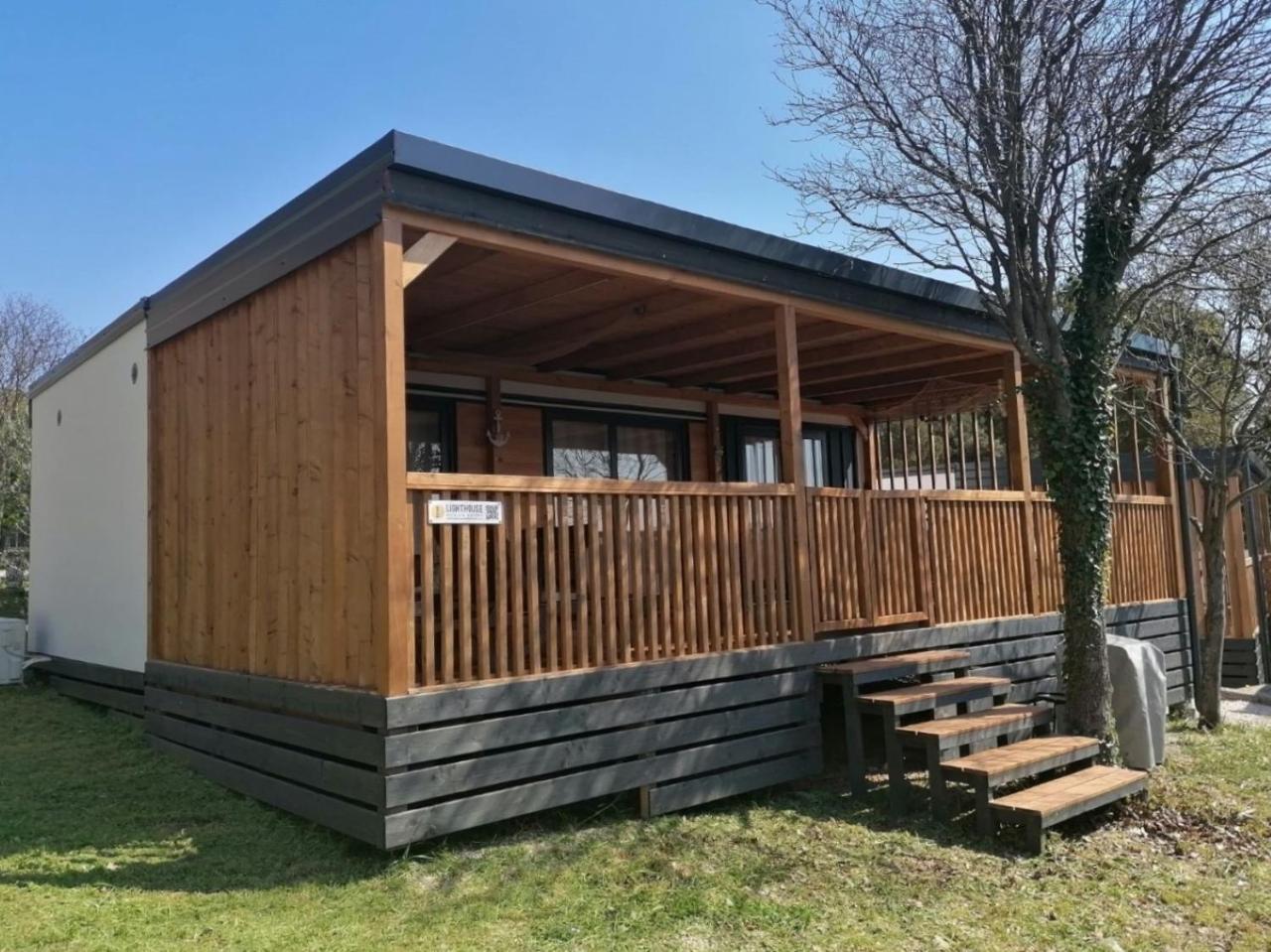 Villa Roman Mobile Homes With Pool