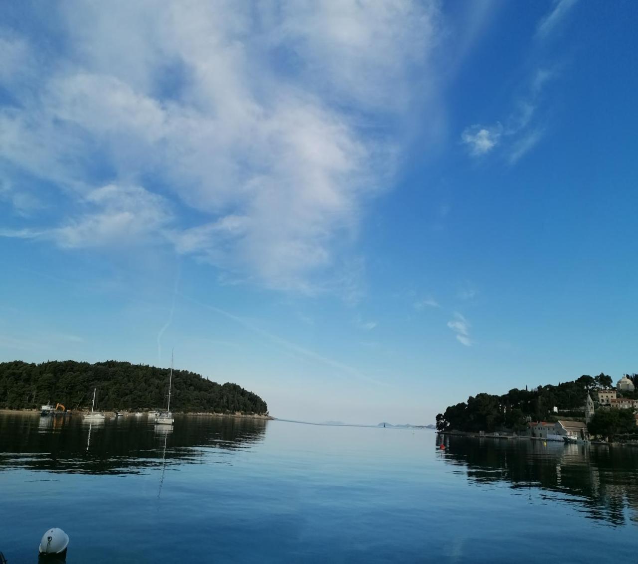Beautiful Apartment-center Of Old Town In Cavtat