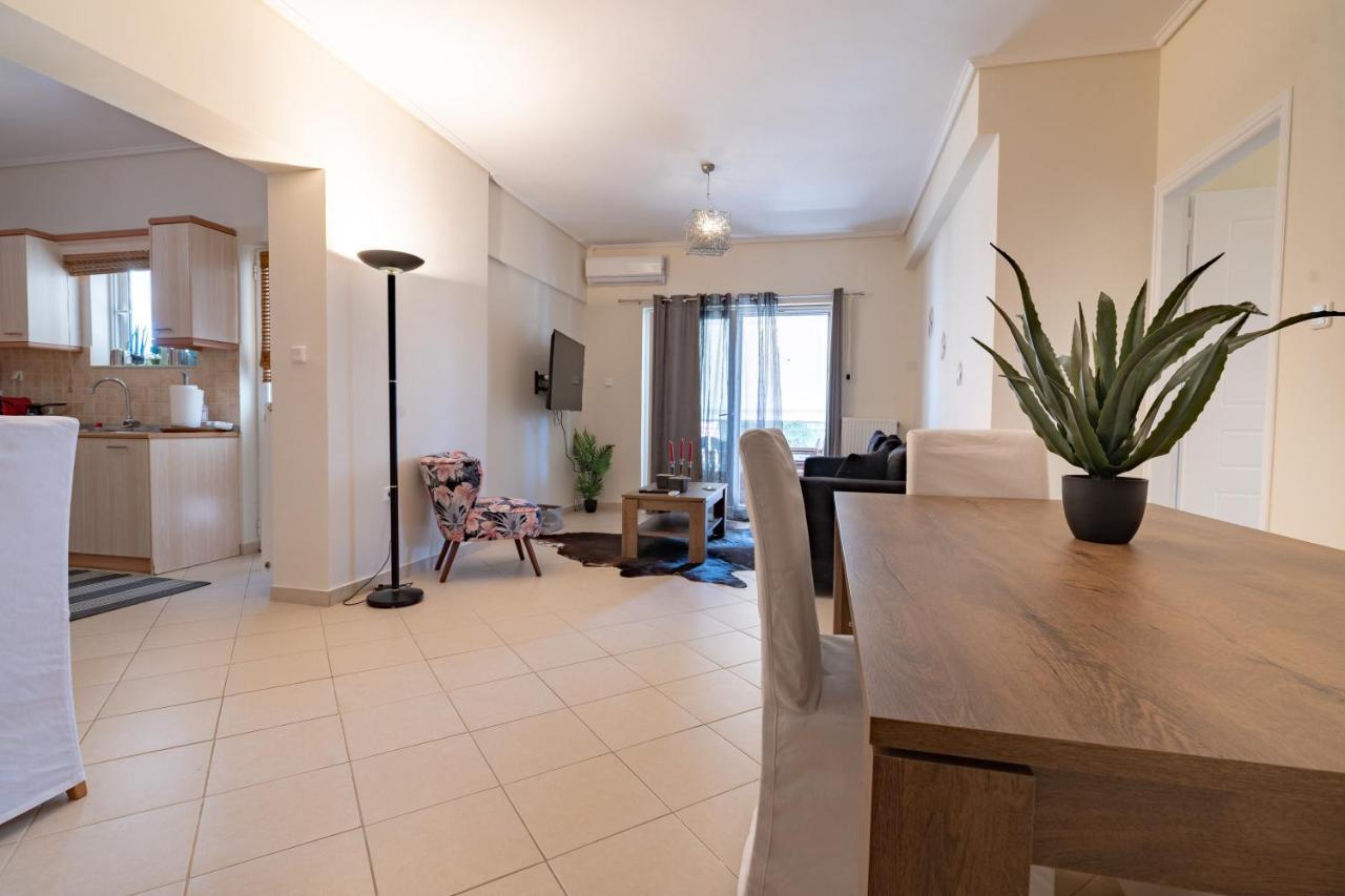 Koropi 3 Bedroom Luxurious Apartment 5 Pers Angel House