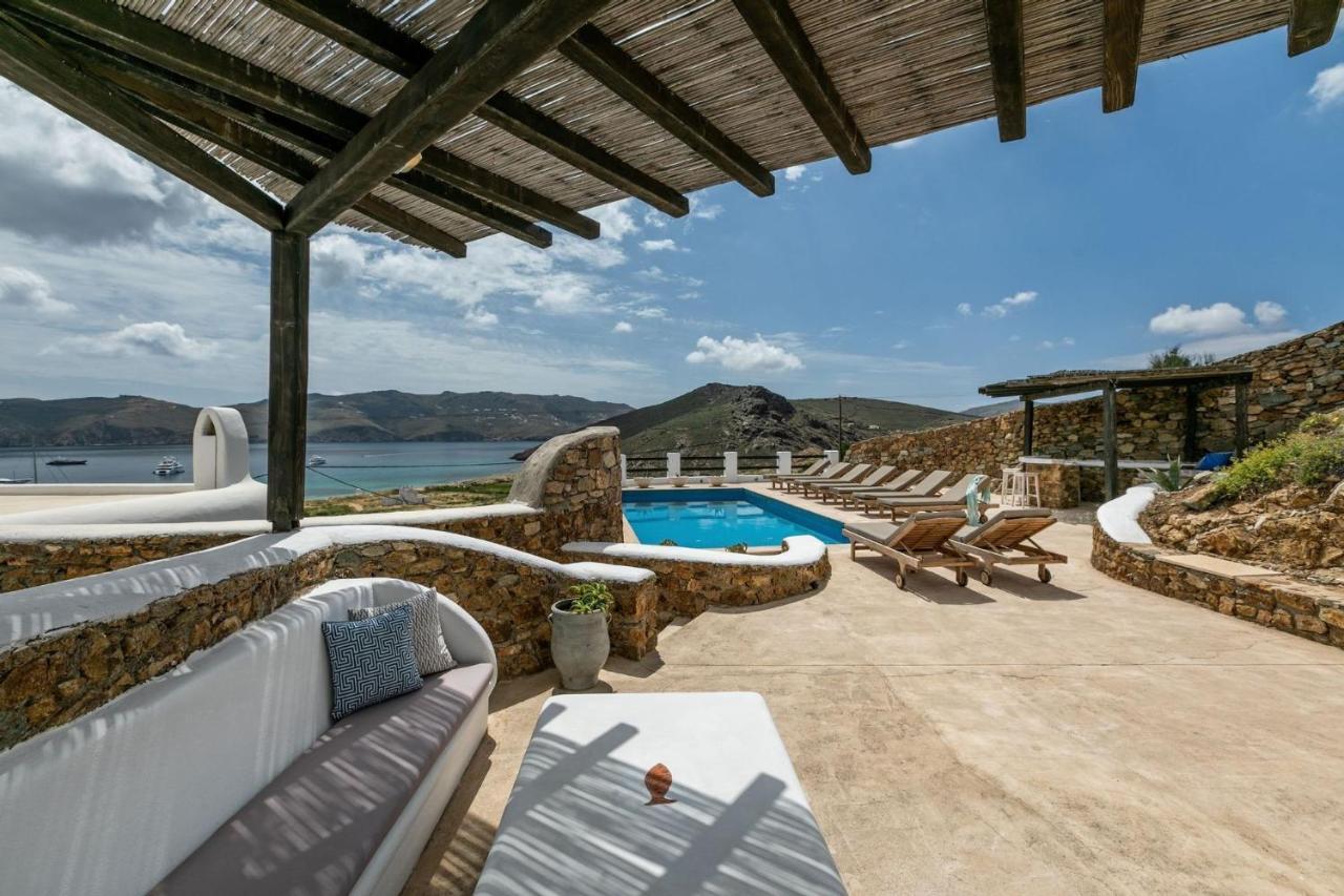 Deluxe Mykonos Villa Villa Pareja Ii 2 Bedroom Outdoor Pool Beautiful Location Panormos