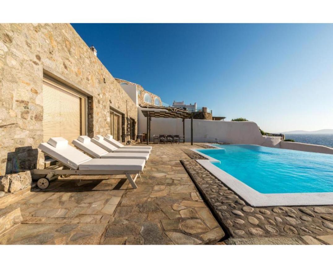 Villa Coventina Edge Suite