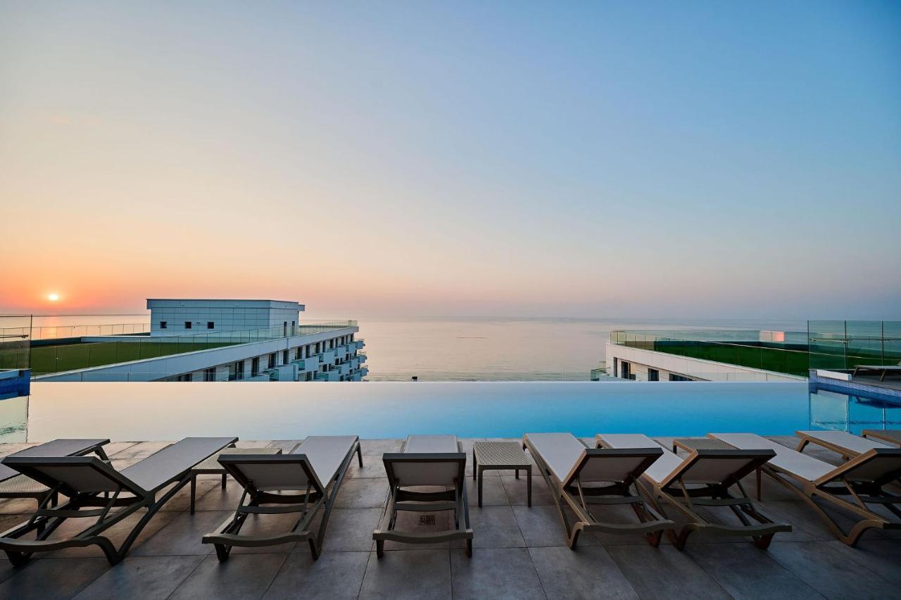 Mdapartment In Infinity Beach Resort Parking